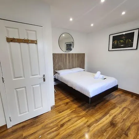 Spacious And Bright One Bedroom Apartment Oxford Exterior photo